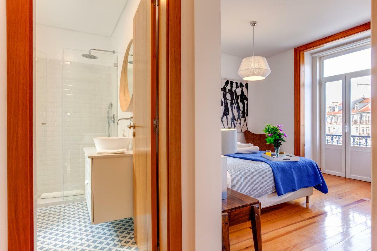 Baixa Beautiful And Luminous 3 Bdr Flat *